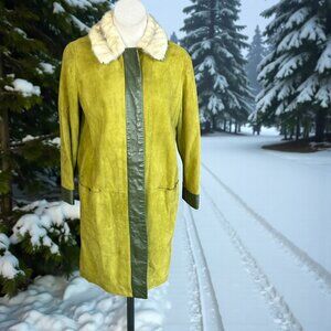 Siberian Fur Store Hong Kong Vintage 50s Green Suede Mink Collar Coat